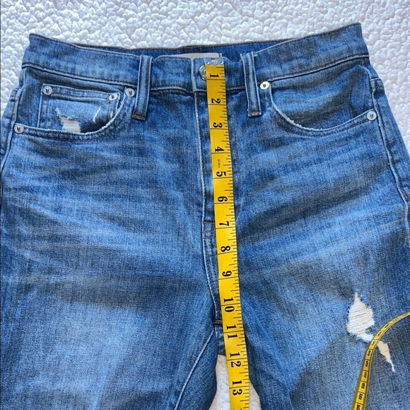 NWOT Madewell Classic Blue Straight Leg Jeans - Picture 3 of 12